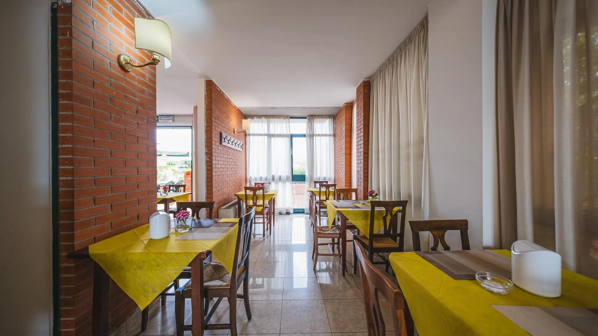 Casa Betania Hotel Pisa 3*,  Italië