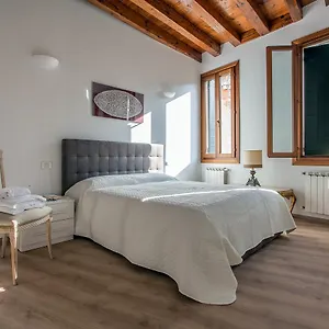 Apartment Venice Love Suite Venice